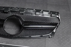 กระจังหน้า W117 CLA-Class ทรง C63 AMG สีดำเงา