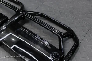 กระจังหน้า สำหรับ BMW G22 Series 4 ทรง CSL สีดำเงา