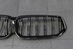 กระจังหน้า BMW G32 Series 6 LCI เส้นคู่ สีดำเงา