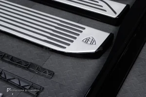 ชุดบันได้ไฟฟ้า X167 GLS-Class ทรง Maybach