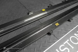 สเกิร์ตข้าง Carbon fiber สำหรับ BMW G42 Series 2 ทรง Future design