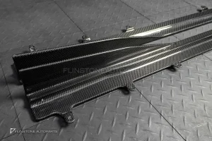 สเกิร์ตข้าง Carbon fiber สำหรับ BMW G42 Series 2 ทรง Future design