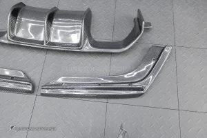 ลิ้นหน้า + Spliter + ดิฟฟิวเซอร์ Carbon fiber สำหรับ BMW F82 M4 ทรง M performance