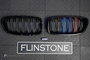 กระจังหน้า BMW F30 เส้นคู่ พร้อมแถบ 3 สี สีดำเงา