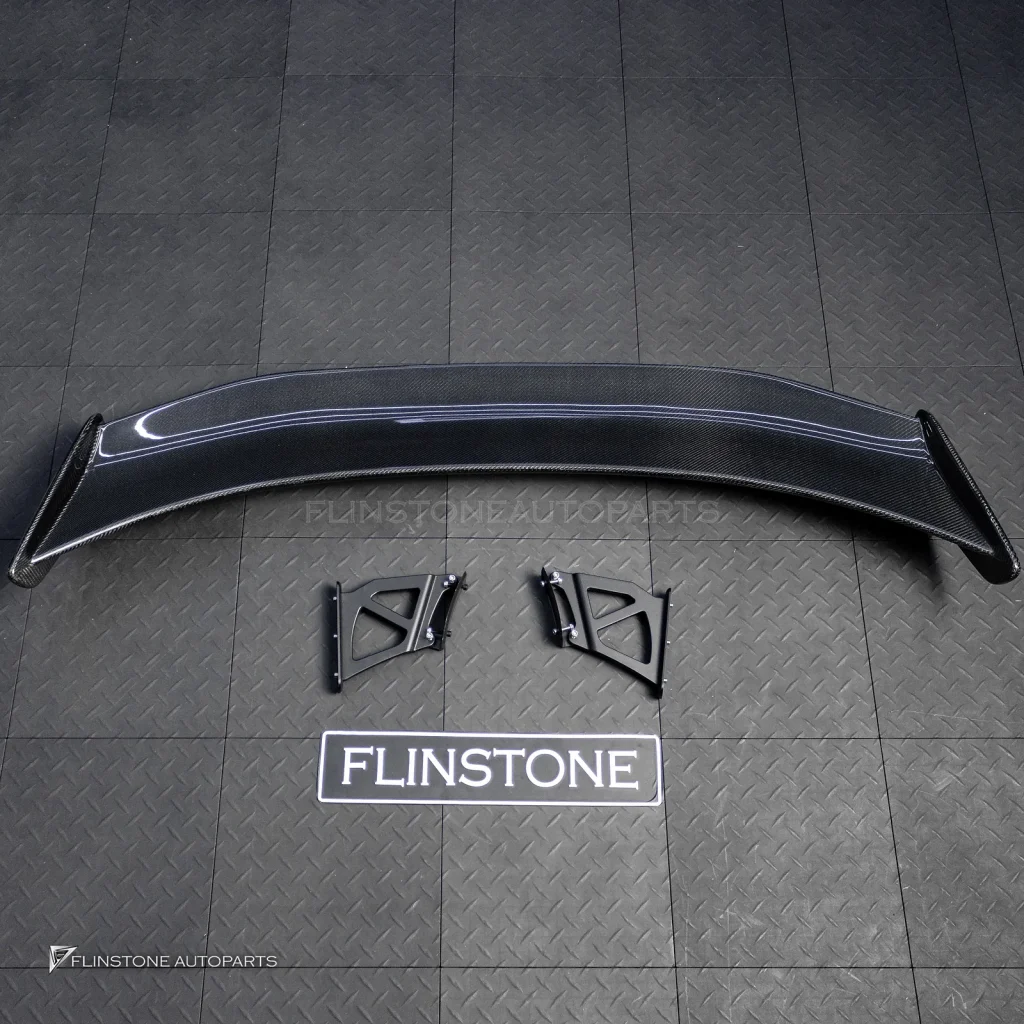 สปอยเลอร์ท้าย Carbon fiber สำหรับ PORSCHE 718 Cayman ทรง GT4 V.2