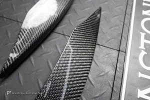 คาหนาด Carbon fiber สำหรับ W117 CLA-Class ทรง PIECHA