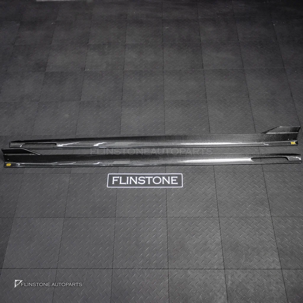 สเกิร์ตข้าง Carbon fiber BMW G20 Series 3 LCI ทรง Future Design แท้