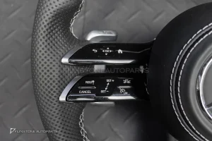 พวงมาลัย Carbon fiber พร้อม Airbag หนังดำ ด้ายขาว กรอบเงิน สำหรับ W221 S-Class