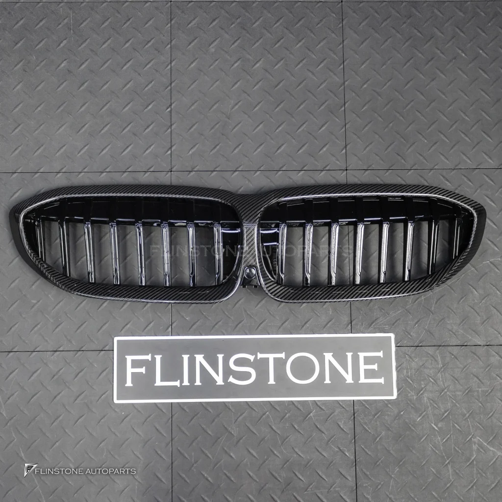 กระจังหน้า สำหรับ BMW G20 Series 3 ขอบ Dry Carbon เส้นเดี่ยว
