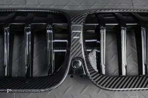 กระจังหน้า สำหรับ BMW G20 Series 3 ขอบ Dry Carbon เส้นเดี่ยว