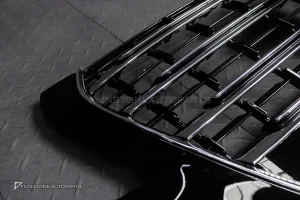 ชุดกระจังหน้า LED V-Class Facelift V300 AMG พร้อมฐานรองป้ายทะเบียน