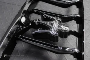 กระจังหน้า สำหรับ Maserati Levante 2025+