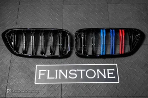 กระจังหน้า สำหรับ BMW G32 Series 6 Per LCI เส้นคู่ พร้อมแถบ 3 สี สีดำเงา