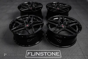 ล้อ Custom Forged แบบ 2 ชิ้น สำหรับ Maserati Levante หมุดเงิน ก้านดำด้าน ขอบดำเงา ขอบ 21 5114.3