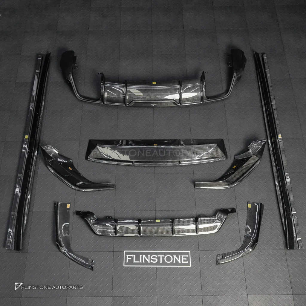 ลิ้นหน้า + ดิฟฟิวเซอร์ + สเกิร์ตข้าง Carbon fiber สำหรับ Porsche cayenne ทรง Future design