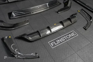 ลิ้นหน้า + ดิฟฟิวเซอร์ + สเกิร์ตข้าง Carbon fiber สำหรับ Porsche cayenne ทรง Future design