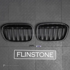 กระจังหน้า ขอบ Carbon fiber สำหรับ X1 F48 เส้นคู่ สีดำเงา