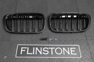 กระจังหน้า ขอบ Carbon fiber สำหรับ X1 F48 เส้นคู่ สีดำเงา