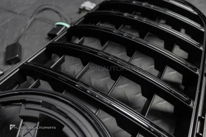 กระจังหน้า LED สำหรับ W167 GLE-Class สีดำเงา