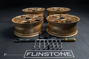 ล้อ Custom Forged Center Lock สำหรับ 718 Cayman สีทองด้าน พร้อมชุดถอด ขอบ20 5-130