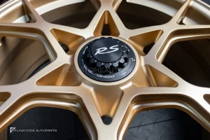 ล้อ Custom Forged Center Lock สำหรับ 718 Cayman สีทองด้าน พร้อมชุดถอด ขอบ20 5-130