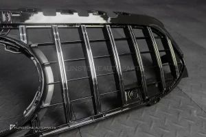 กระจังหน้า W177 A-Class Facelift ทรง GT สีดำเงา-โครเมี่ยม