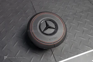 Airbag หนังดำ ด้ายแดง โลโก้ดำ สำหรับ Mercedes benz ไม่ทราบรุ่น