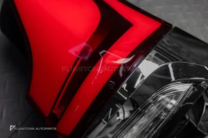 R ไฟท้าย Lexus LM300H ทรงเดิมติดรถ ข้างขวา
