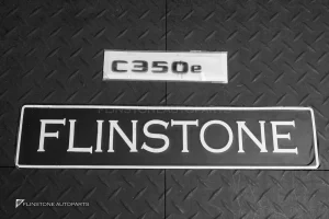 โลโก้ C350e ติดท้ายรถ สีดำเงา