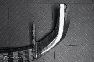 Carbon Fiber X3 G01 ทรง M Performance