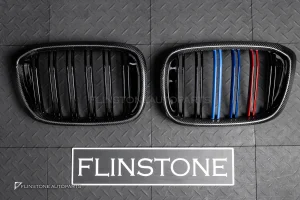 กระจังหน้า Carbon fiber BMW G01 X3-G02 X4 เส้นคู่ สีดำเงา พร้อมแถบสามสี
