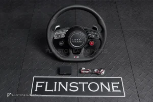 พวงมาลัย สำหรับ Audi A4 หนังดำ ด้ายขาว