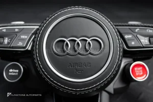 พวงมาลัย สำหรับ Audi A4 หนังดำ ด้ายขาว