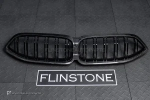 กระจังหน้า Carbon fiber สำหรับ BMW G15 Series 8 เส้นคู่ ก้านสีดำเงา มีกล้องหน้า