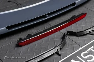 สปอยเลอร์หลังคา พร้อม ไฟLED สำหรับ PORSCHE CAYENNE 958.2 ทรงเดิมติดรถ