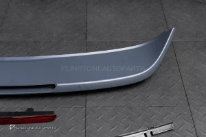 สปอยเลอร์หลังคา พร้อม ไฟLED สำหรับ PORSCHE CAYENNE 958.2 ทรงเดิมติดรถ