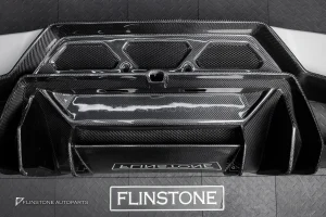 กันชนท้าย Carbon fiber LAMBORGHINI HURACAN LP610-4 ทรง Vorsteiner