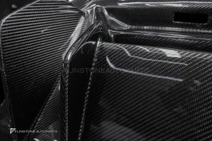 กันชนท้าย Carbon fiber LAMBORGHINI HURACAN LP610-4 ทรง Vorsteiner