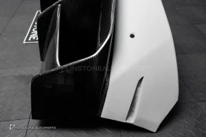 กันชนท้าย Carbon fiber LAMBORGHINI HURACAN LP610-4 ทรง Vorsteiner