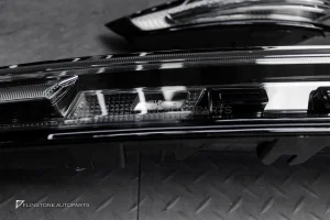 ไฟท้าย LED แบบยาว สำหรับ Porsche Cayenne E3 แท้