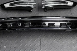 ไฟท้าย LED แบบยาว สำหรับ Porsche Cayenne E3 แท้