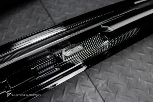 ไฟท้าย LED แบบยาว สำหรับ Porsche Cayenne E3 แท้