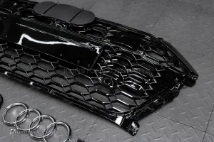 กระจังหน้า สำหรับ Audi A7 สำหรับกันชนหน้า RS7