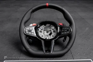 พวงมาลัย สำหรับ BMW G23 series 4 หนังดำ ด้ายฟ้าน้ำเงินแดง กรอบ Carbon fiber