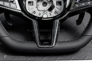 พวงมาลัย สำหรับ BMW G23 series 4 หนังดำ ด้ายฟ้าน้ำเงินแดง กรอบ Carbon fiber