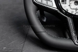 พวงมาลัย สำหรับ BMW G23 series 4 หนังดำ ด้ายฟ้าน้ำเงินแดง กรอบ Carbon fiber