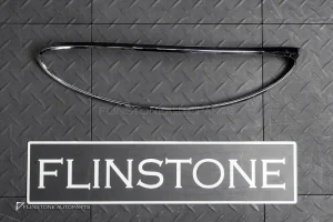 R กรอบไฟท้ายข้างขวา Bentley Bentayga โครเมี่ยม