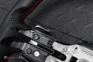 พวงมาลัย Carbon fiber หนังดำ ด้ายแดง ไม่มีกรอบ และ Airbag สำหรับ W206 C-Class