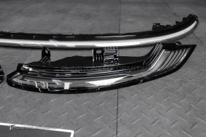 ไฟท้ายรมดำ PORSCHE 992 Carrera แท้ 9P5.945.081.D