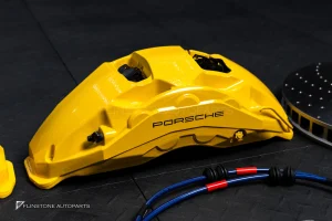 ชุดเบรค สำหรับ Porsche Cayenne 958 สีเหลืง โลโก้ดำ